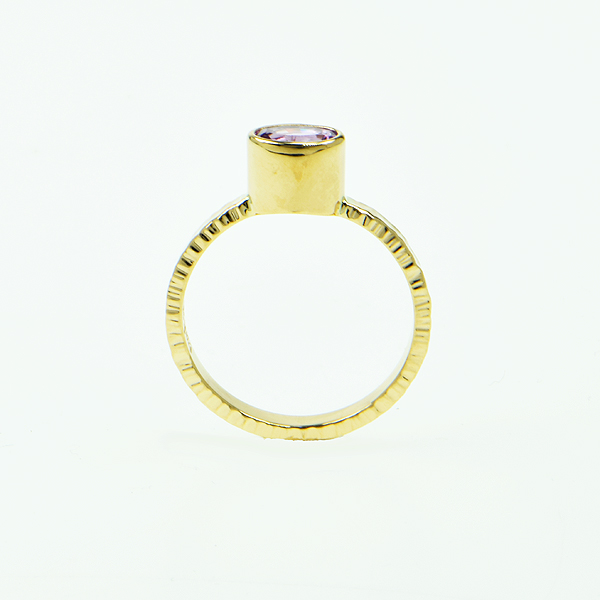 Baksa Pink Ceylon Sapphire Ring