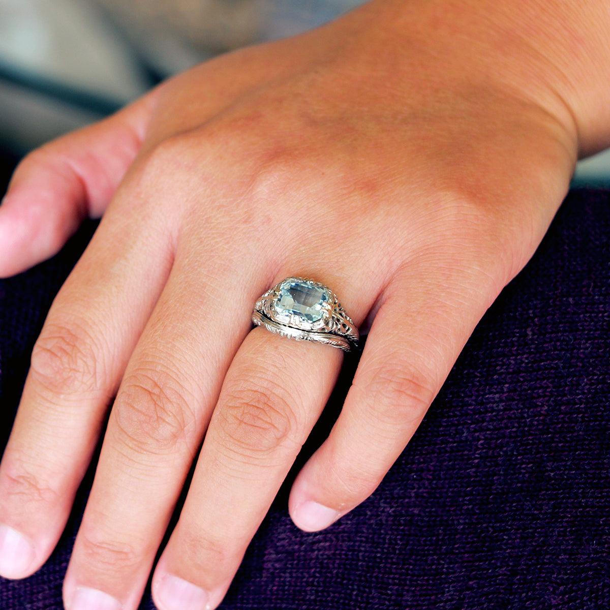 14K White Gold, Platinum, and Aquamarine Antique Ring