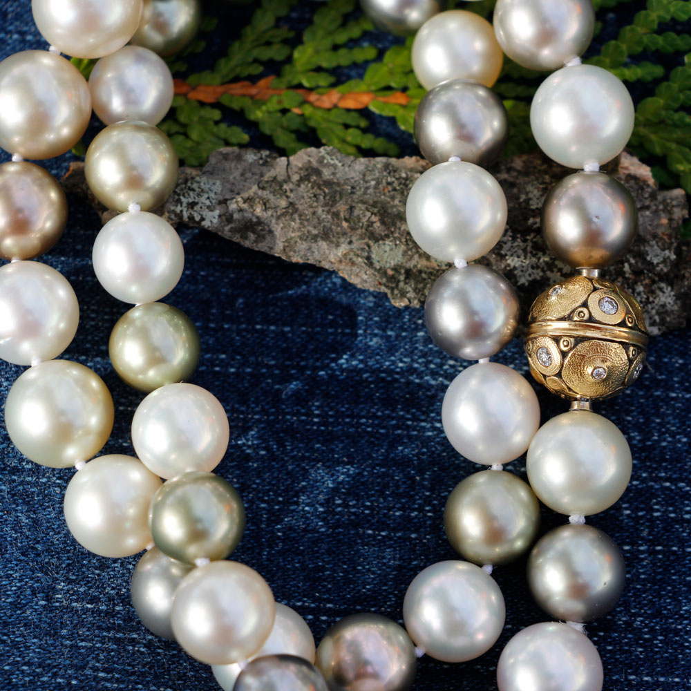 Alex Sepkus 18K Yellow Gold Lilies Vario Clasp