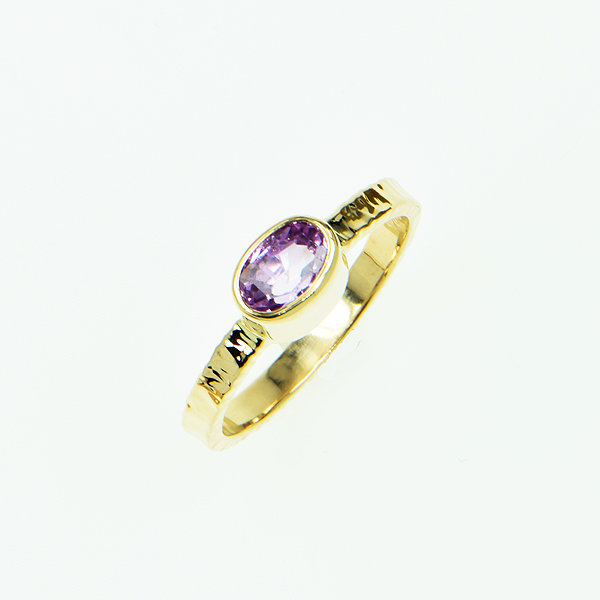 Baksa Pink Ceylon Sapphire Ring
