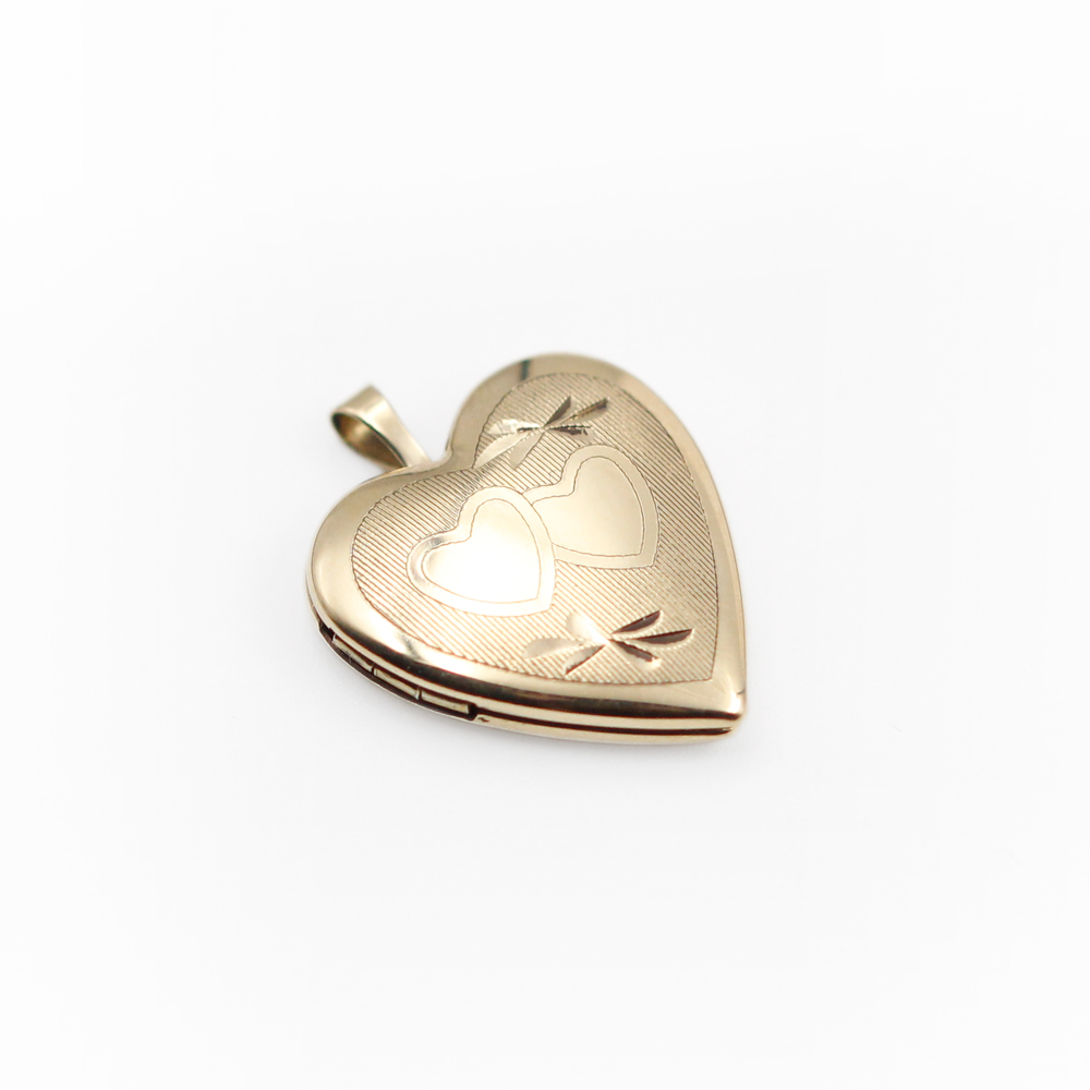 14K Yellow Gold Heart Locket