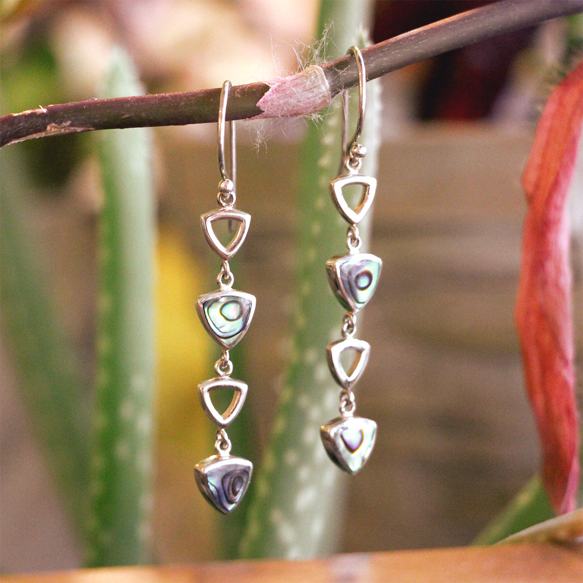 aCleoni Sterling Silver and Abalone Triangle Link Dangle Earrings