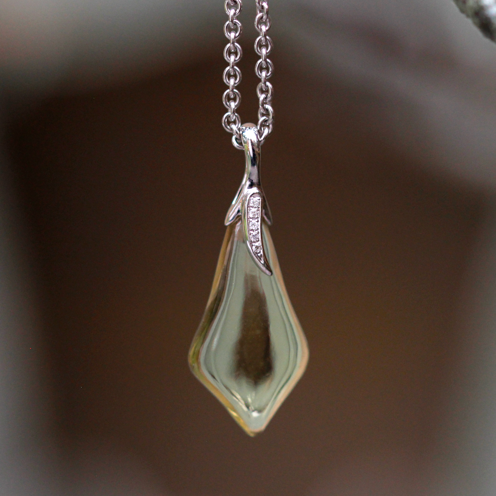 White Gold Lemon Quartz Pendant