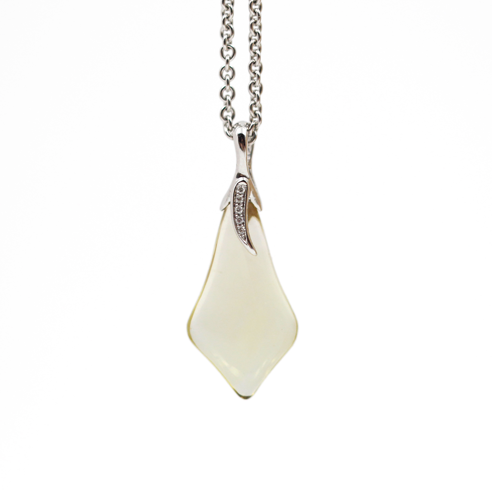 White Gold Lemon Quartz Pendant