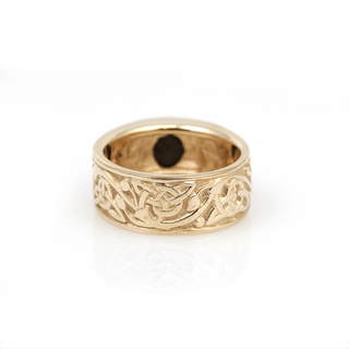 14K Yellow Gold Black Star Sapphire Band