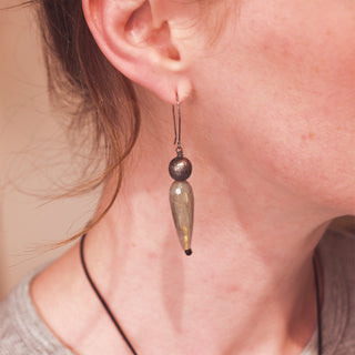MOROKA Labradorite and Black Spinel Pendulum Earrings