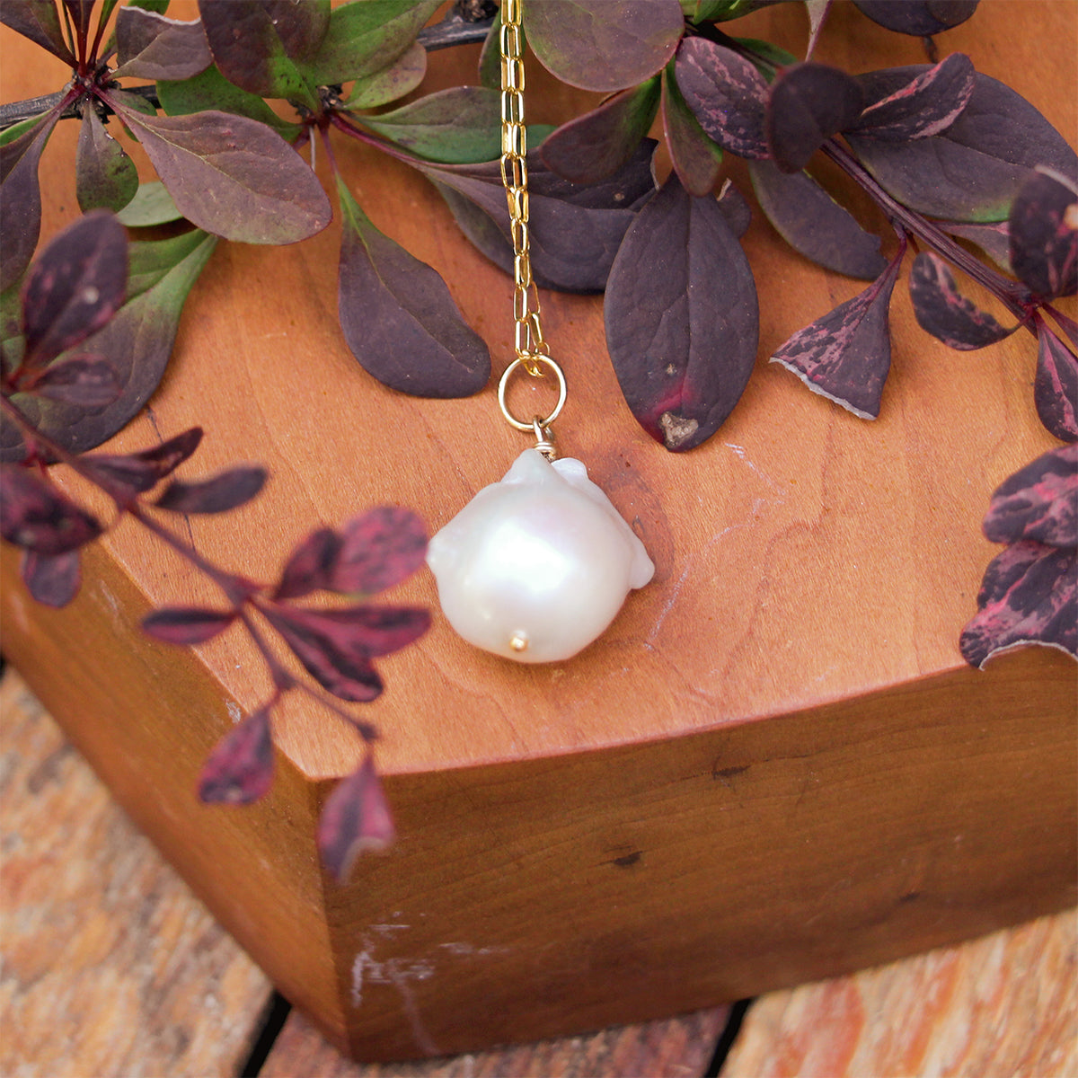 MOROKA Baroque Freshwater Pearl Pendant