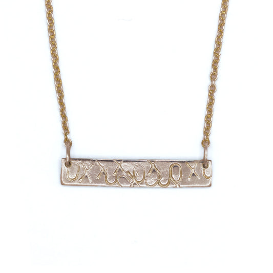 MOROKA Kisses & Hugs Bar Necklace in Sterling Silver