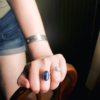 MOROKA Sterling Silver Sapphire Ring