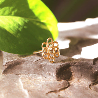 Vintage 14K Yellow Gold Lacy Top Ring