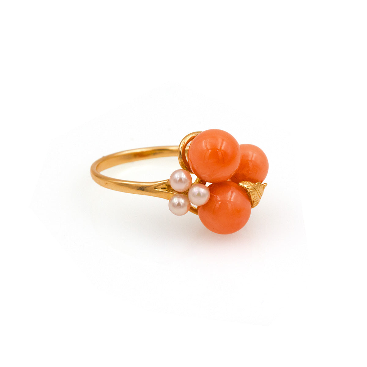 Vintage 14K Yellow Gold, Glass Bead, and Pearl Ring