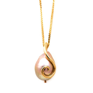 14K Gold Grey Pearl Pendant