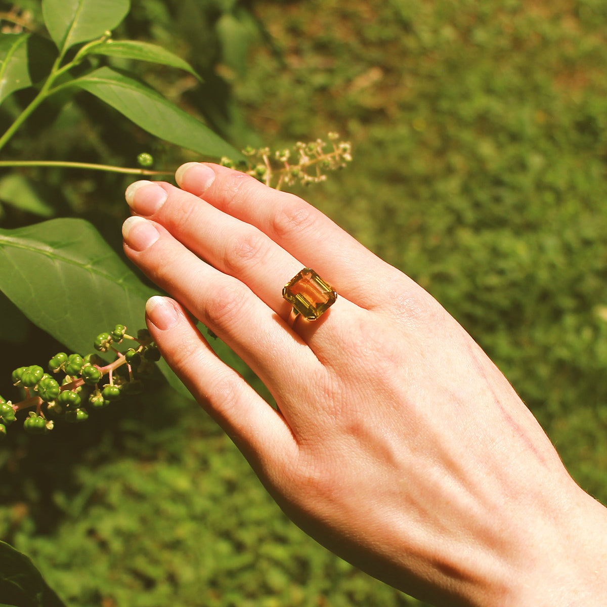 14K Yellow Gold and Citrine Ring