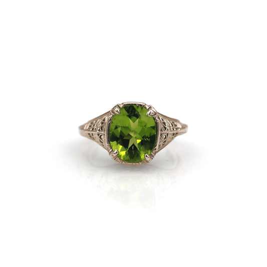 Hugo Kohl 14K White Gold Peridot Ring