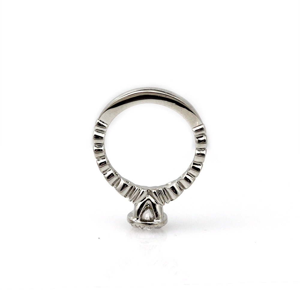 White & Cognac Diamond Ring