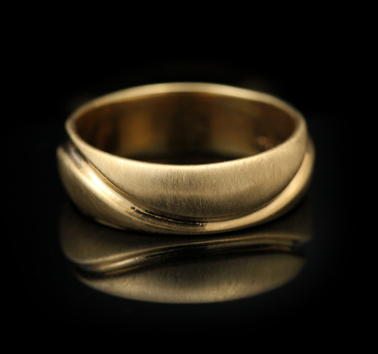 14K Yellow Gold Abstract "Waves" Ring