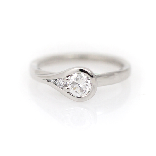 Scholdt Asymmetrical Palladium Diamond Ring