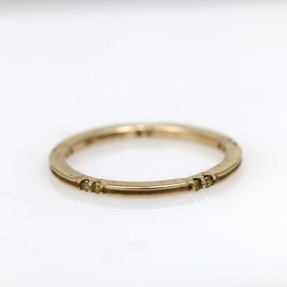 Arte*Vitta 14K Yellow Gold and Diamond Stacking Ring